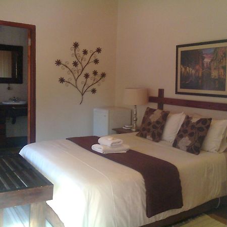 Khokha Moya Guesthouse Ermelo Exterior photo